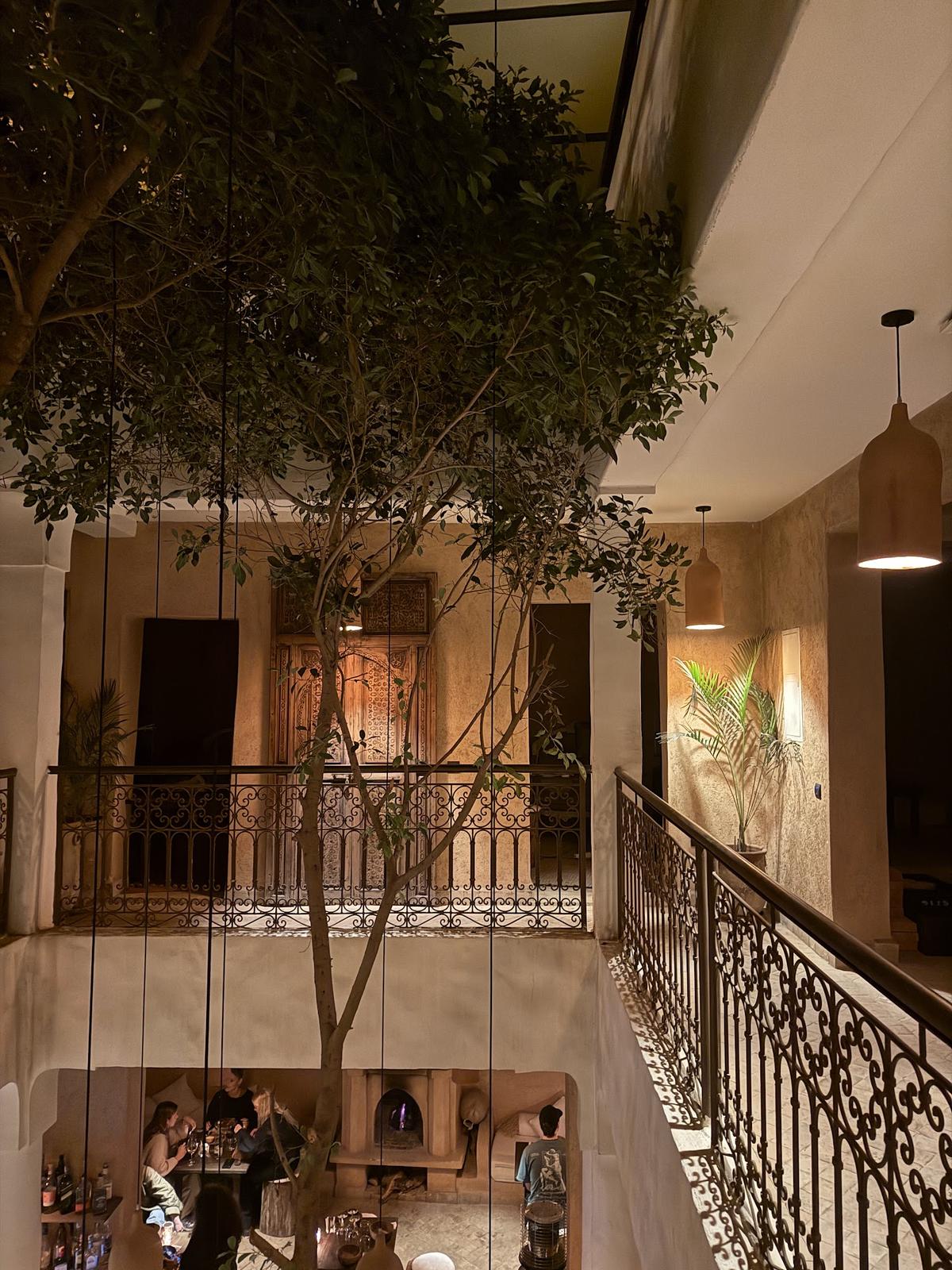 Azulik Inla — photo 19